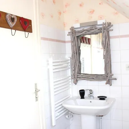 Сasa de vacaciones Maison De 5 Chambres Avec Jardin Clos Et Wifi A Croutoy
